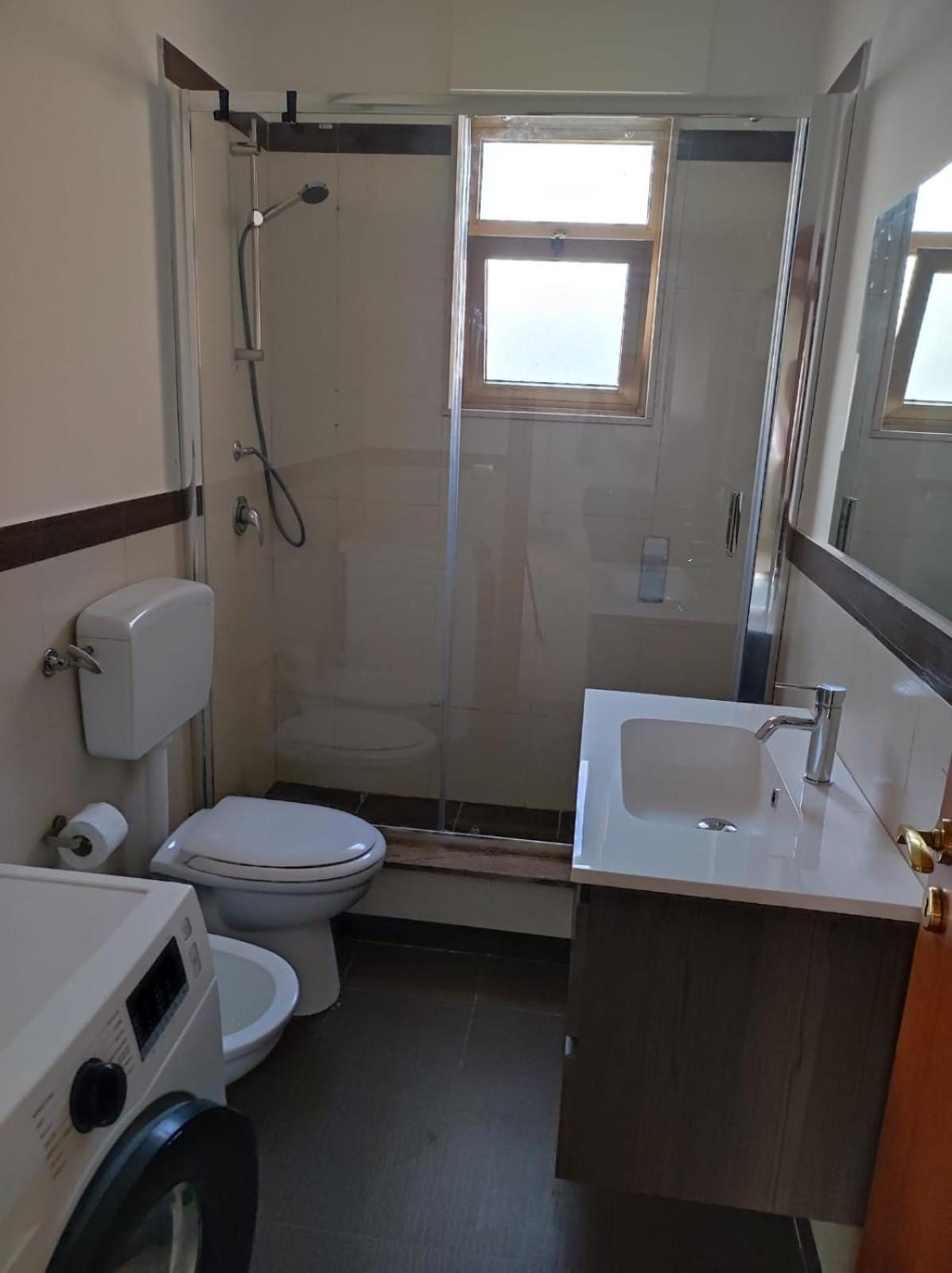 E&s Apartament