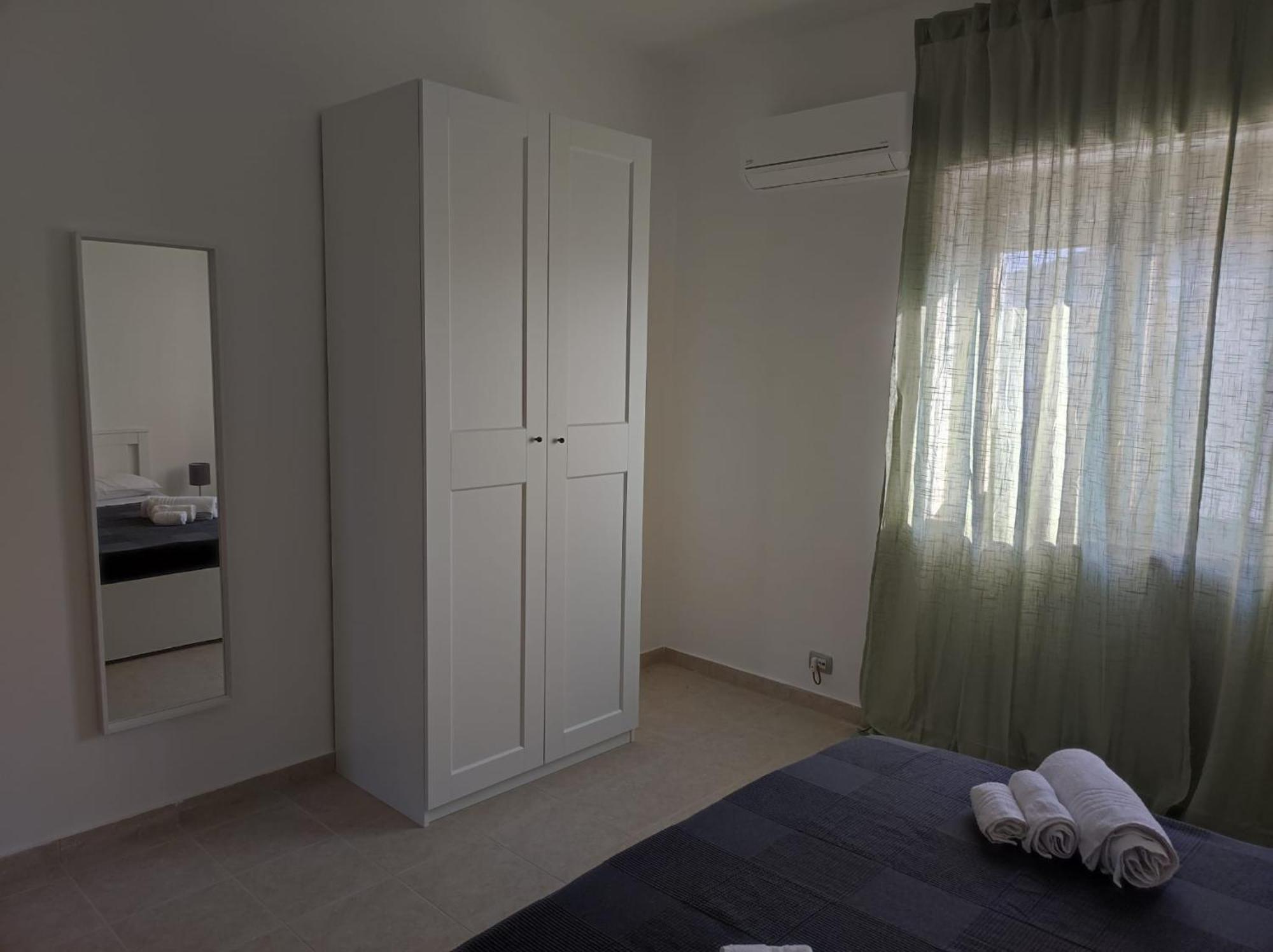 E&s Apartament *
